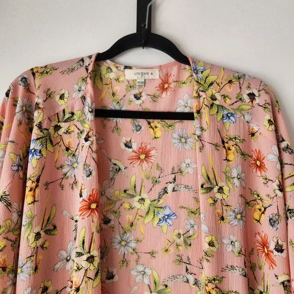 Umgee Pink Floral Wrap Poncho Kimono Robe Boho Bohemian Women's 1XL/2XL - Picture 3 of 8